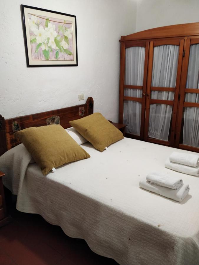 Hostal Cortijo La Solana Güéjar Sierra Exterior foto