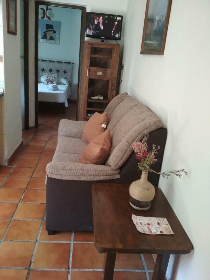 Hostal Cortijo La Solana Güéjar Sierra Exterior foto